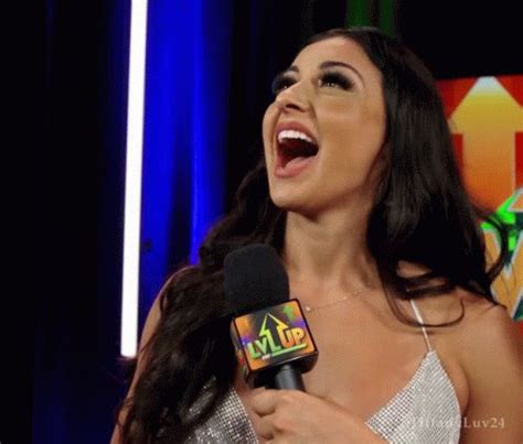 Arianna Grace Nxt GIF - Arianna Grace Nxt Wwe - Discover & Share GIFs ...