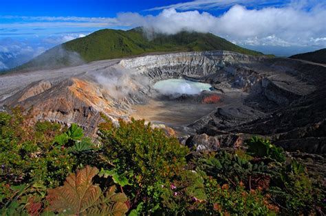 Poas Volcano - Stay in Costa Rica