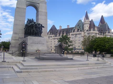 Ottawa Daily Photo: National War Memorial