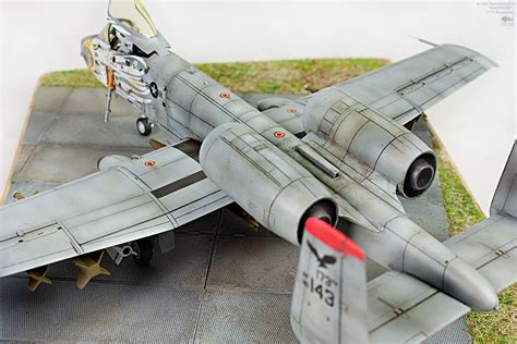 1/72 A-10 Warthog | Aircraft modeling, Model aircraft, Scale models