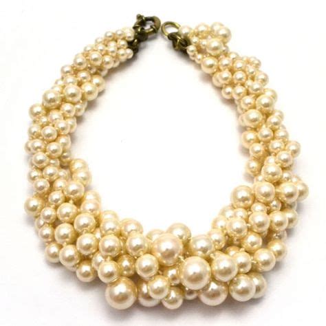 J Crew Perfect Pearl Necklace