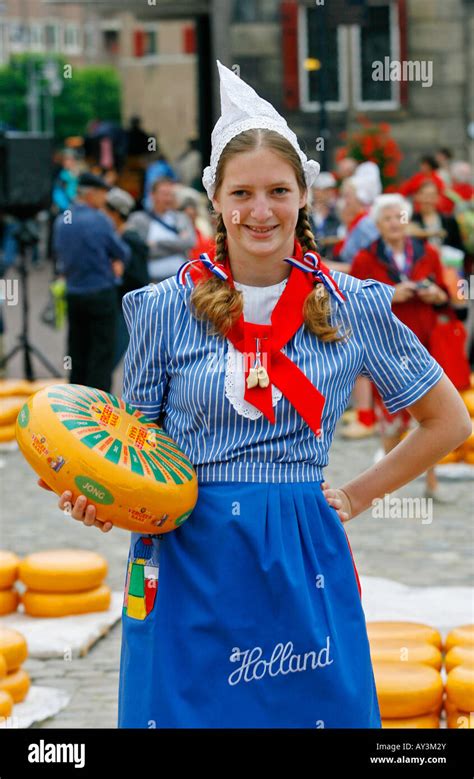 Cheese market Gouda Netherlands Europe Stock Photo - Alamy