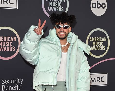 Bad Bunny, Cardi B, Becky G & Others Win Big at American Music Awards