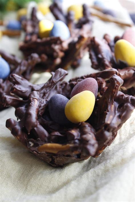 No Bake Chocolate Birds Nest Dessert + Video - My Heavenly Recipes