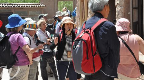 China Tour Guide Spotlight - Meet Ivy | Wendy Wu Tours Blog