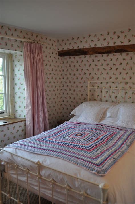 Cottage Bedroom with Cath Kidston Rose Sprig wallpaper | Country ...