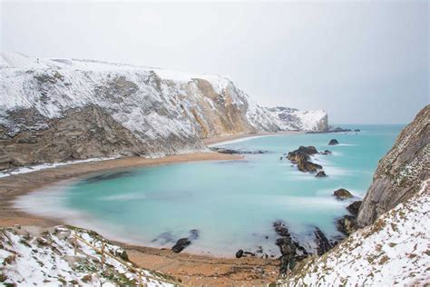 Man o War Bay in the Snow – DorsetScouser Photography