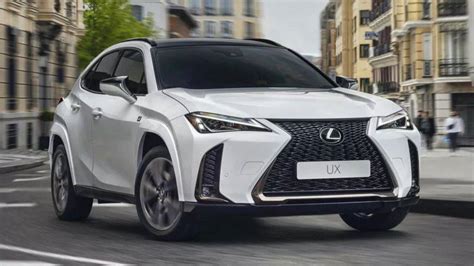 Lexus UX 300h最新旗艦登場時間曝 搭「5代油電系統」源自Corolla Cross？ | 地球黃金線