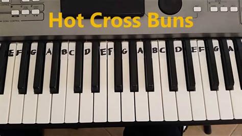 Hot Cross Buns Very Easy Piano Keyboard Tutorial (Right Hand) - YouTube