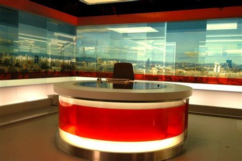 In pictures: Virtual BBC newsroom in 2023 | Green screen backgrounds ...