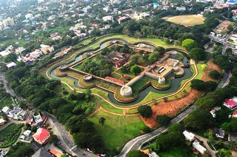 Friends @ Palakkad: Sky View of Palakkad Fort