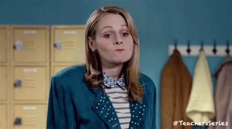 Bennigan Pursed Lips GIF - TeachersSeries Bennigan - Discover & Share GIFs