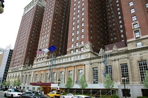 Hilton Towers Chicago | Julie | Flickr