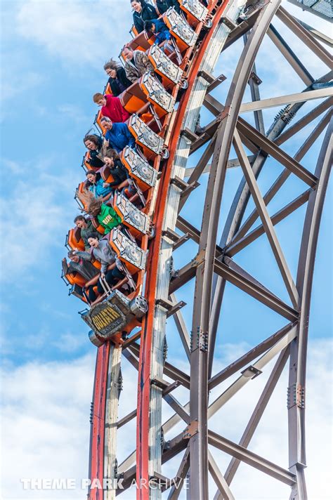 Goliath at Six Flags Great America | Theme Park Archive