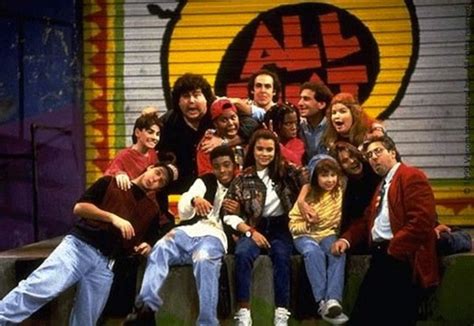 All That: Cast Reunites to Sing Theme Song - canceled + renewed TV ...