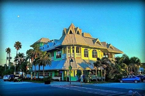 Hurricane Seafood Restaurant is one of the best restaurants in St. Petersburg / Clearwater