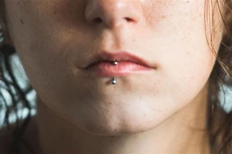 Ashley Piercing Scar: Every Thing you Need to know About Ashley ...