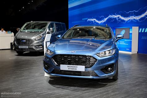 Facelifted Ford Mondeo Turnier Hybrid Joins Puma Hybrid At the IAA 2019 - autoevolution