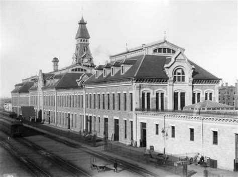 Heroes, Heroines, and History: Denver's Union Station