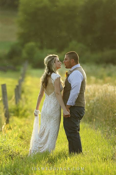 Farm Wedding in the Countryside | Farm wedding, Country chic wedding, Wedding photography and ...