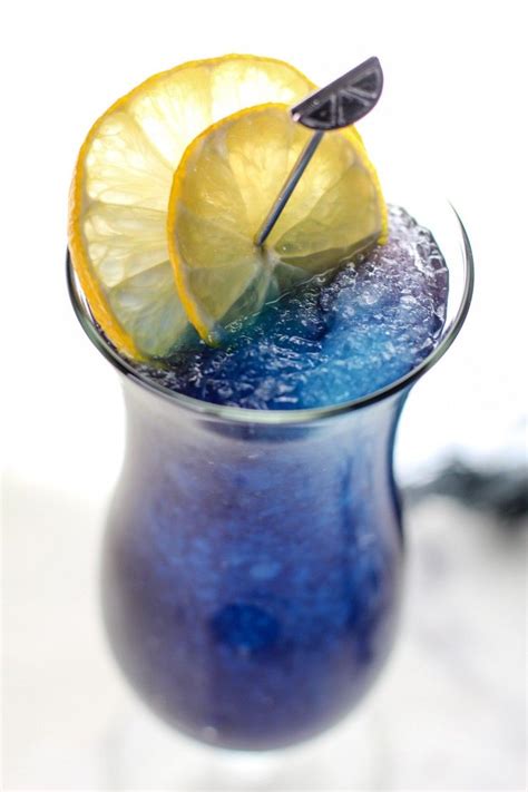 The Galaxy Mocktail is a super pretty space themed mocktail perfect for adults and kids alike ...