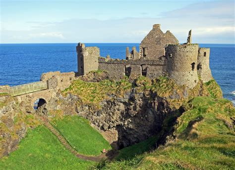 Dunluce Castle | Dunluce Castle in Northern Ireland | Alex Ranaldi | Flickr