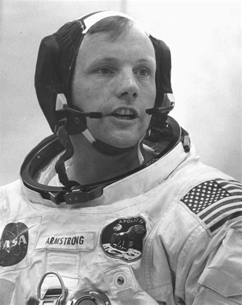 Neil Armstrong Biography, Neil Armstrong's Famous Quotes - Sualci Quotes