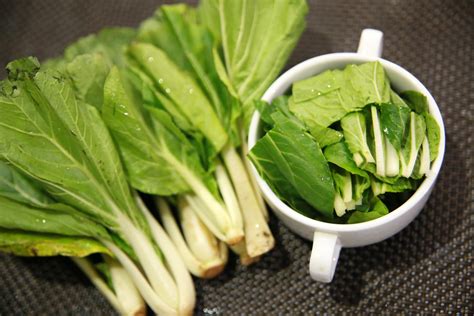 what part of bok choy do you eat