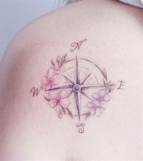 20+ Unique Compass Rose Tattoo Ideas