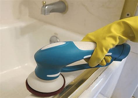 10 Bathroom Cleaning Tools from Amazon