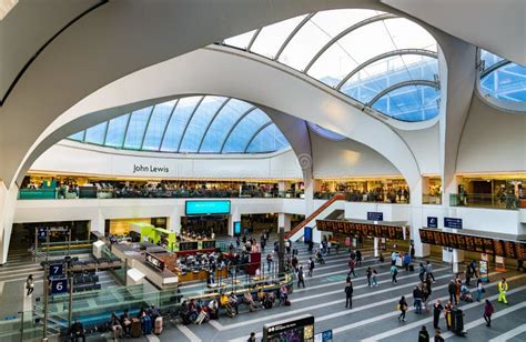 Birmingham New Street Railway Station in England Editorial Image - Image of kingdom, concourse ...