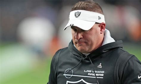 Patriots and Raiders fans unite to get Josh McDaniels out of Las Vegas