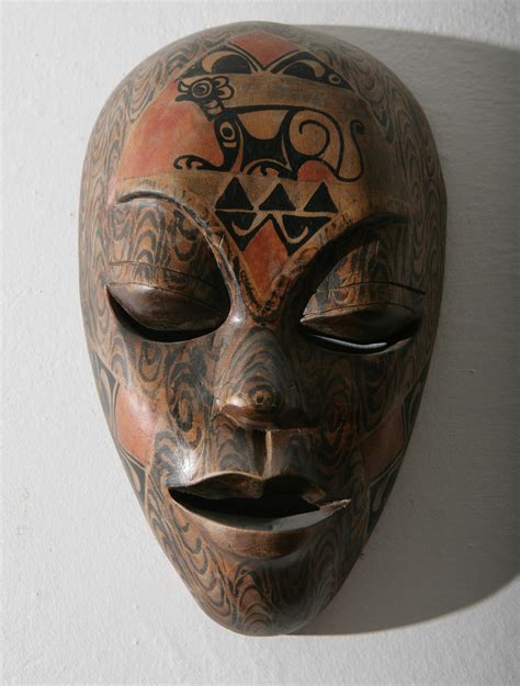 File:African wooden mask.jpg - Wikimedia Commons