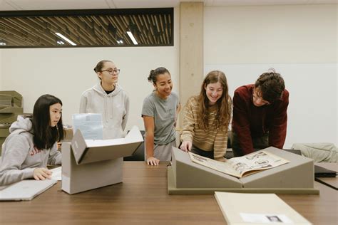 Support the Stanford Libraries | Stanford Libraries