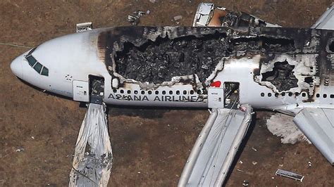 Two dead, dozens injured after Boeing 777 crash lands at San Francisco airport - ABC News