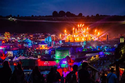 Boomtown 2023 review: Two sides to every story at jaws-to-the- floor festival - MyLondon