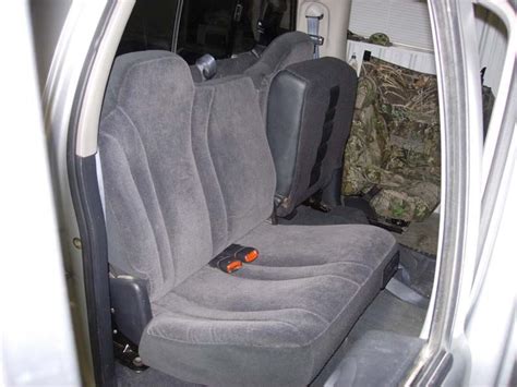 2005 Dodge Dakota Seat Covers – Velcromag