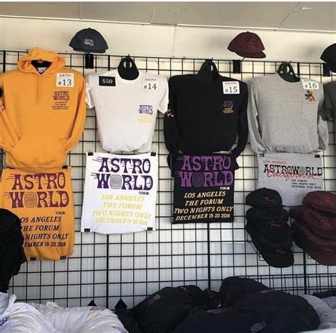 LA MERCH IS 🔥 : r/travisscott