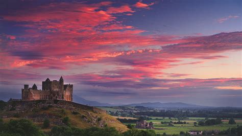 Munster Vales Scenic Drive including Rock of Cashel, Waterford - Tipperary, Irelands Ancient ...