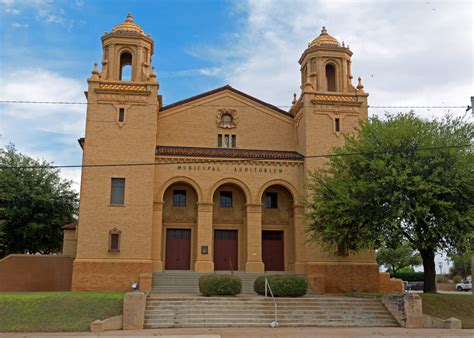 160 Howard County - 254 Texas Courthouses