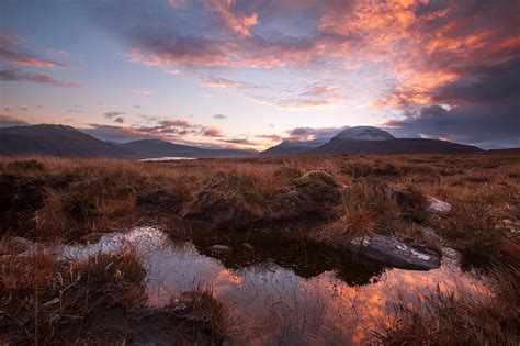 An Teallach in sunrise, Dundonnell, … – License image – 70444408 lookphotos