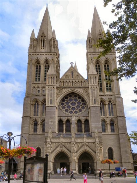 Truro Cathedral © David Dixon :: Geograph Britain and Ireland