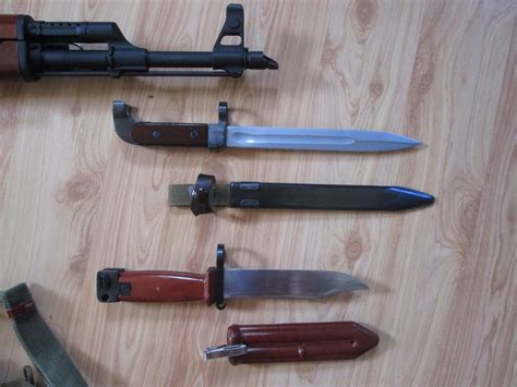 The Chinese AK-47 Blog: Chinese AK-47 Bayonets, Type 1, and Type II