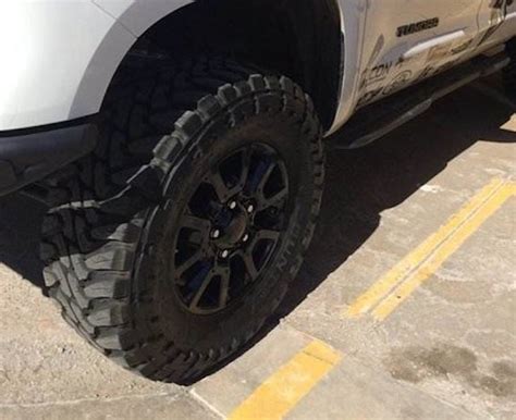 Toyota Tundra Tire Sizes Guide - Stock, Larger And Lifted Size Options ...