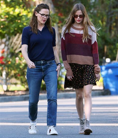 Jennifer Garner and Daughter Violet Look Like Twins During Daily Walk