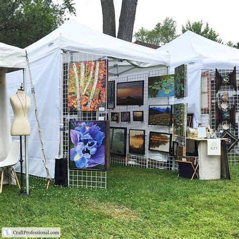 10 art show display ideas to show paintings prints in a craft booth – Artofit