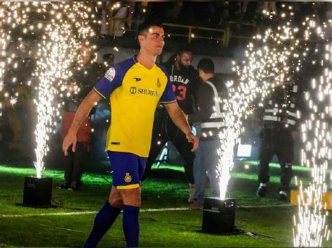 Saudi: Ronaldo unveiled as Al-Nassr player at Mrsool Park stadium