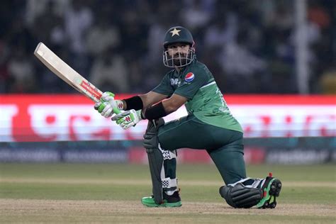 Mohammad Rizwan ensured Pakistan didn't wobble after losing Babar Azam ...