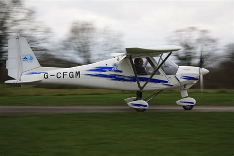 Ikarus C42 | small plane landing | slwilson1984 | Flickr