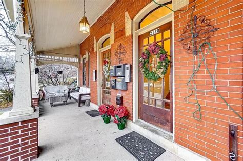 1895 Victorian house in Cincinnati, Ohio - $299k | Old Houses USA